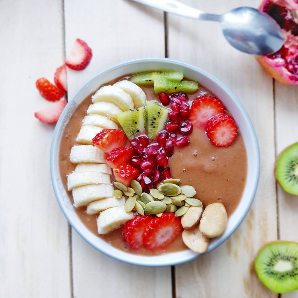bananowe smoothie bowl